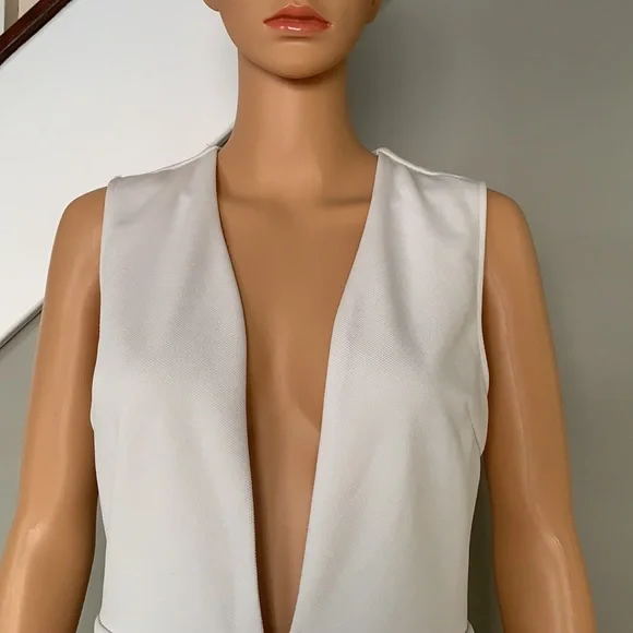 Romper - Picture 2 of 4